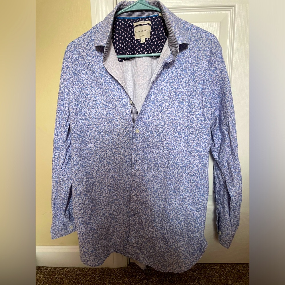 Men’s long sleeve button down dress shirt